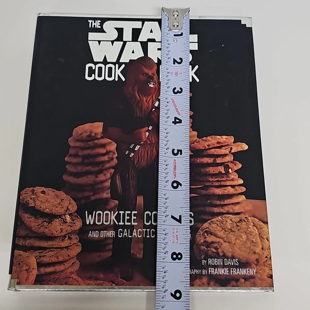 The Star Wars Cook Book by Robin Davis Wookie Cookies and Galactic Recipes 1998